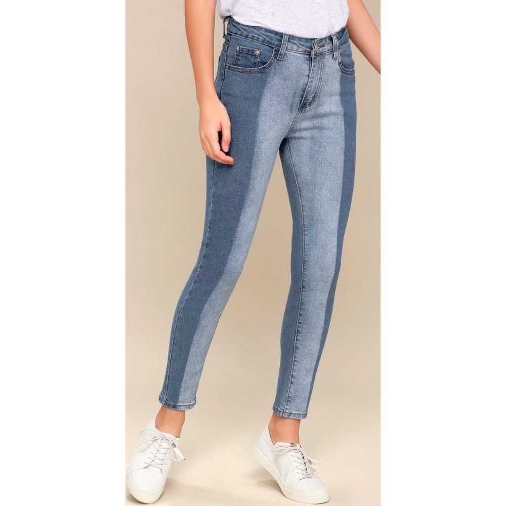 Two-Toned Ankle Skinny Jeans in Size S